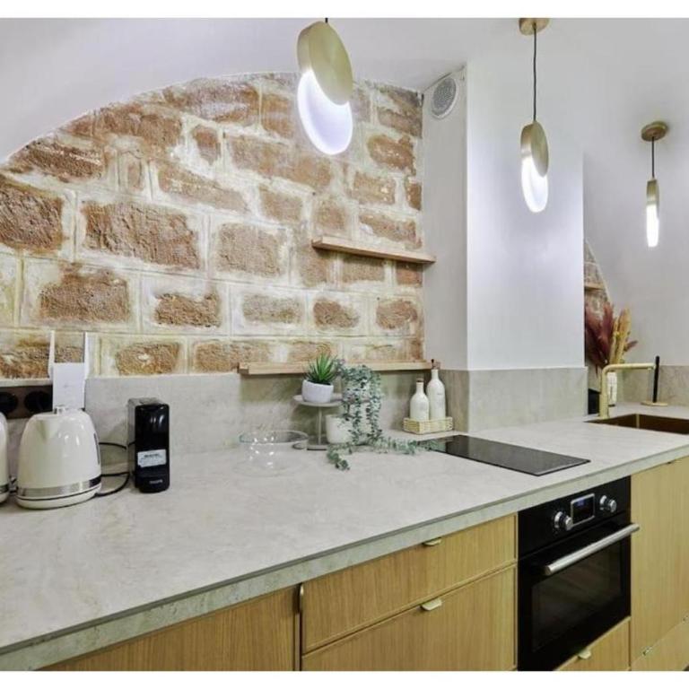 Apartment Le Marais place des Vosges by Studio prestige - Two-Bedroom Apartment - 10