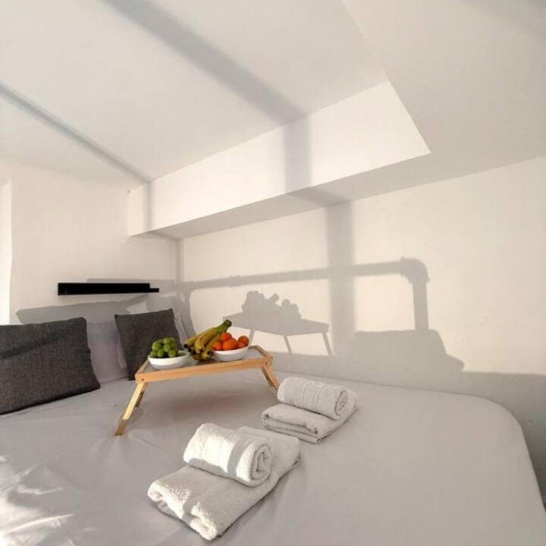 Studio in the city center! - One-Bedroom Apartment - 18