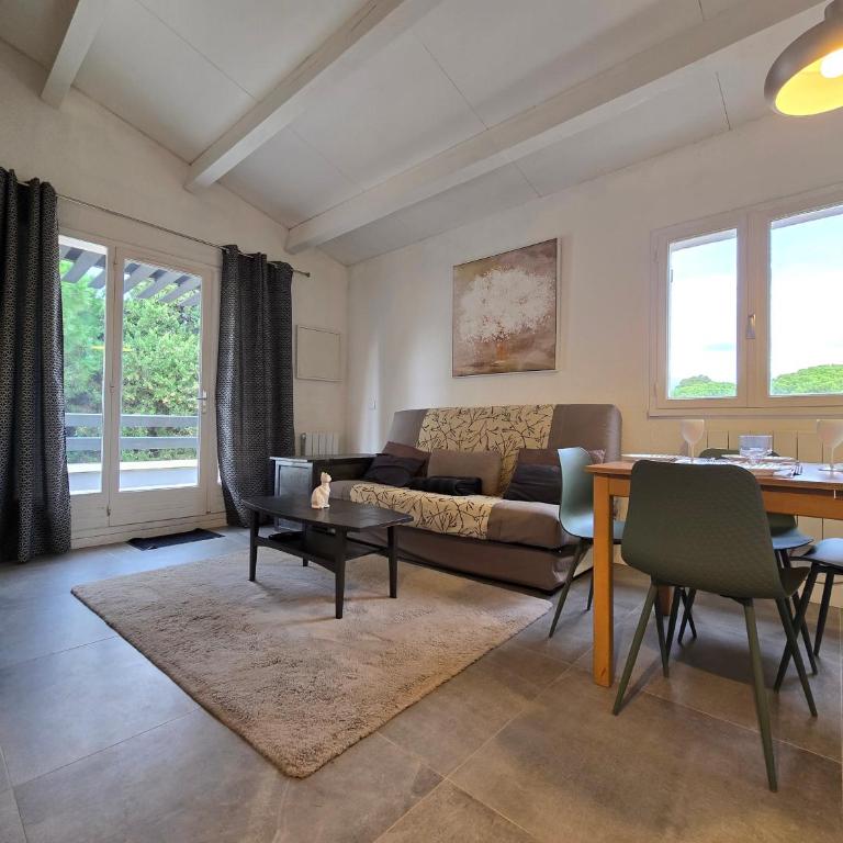 Joli appartement T2 cabine avec parking et wifi Tennis Village - Apartment mit 2 Schlafzimmern - 1
