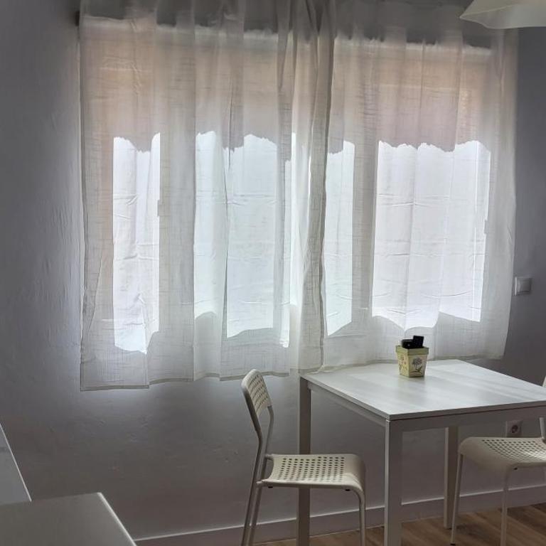 Torremolinos CARIHUELA RENOVADO - Wifi 365 Mbps - Fire Stick Amazon - Playa a 50 metros - Estudio - 9