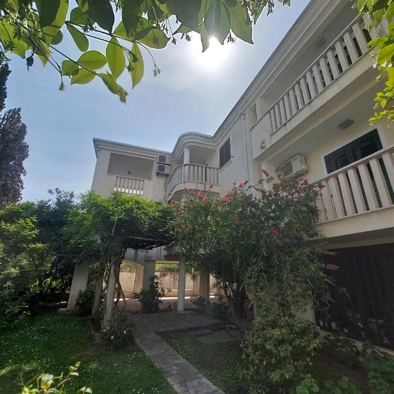 Villa Lara Budva - Superior Apartman - 1