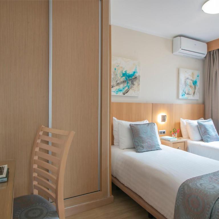 Macdonald Leila Playa Resort - Apartamento Superior de 2 dormitorios con terraza y vistas parciales al mar - 2
