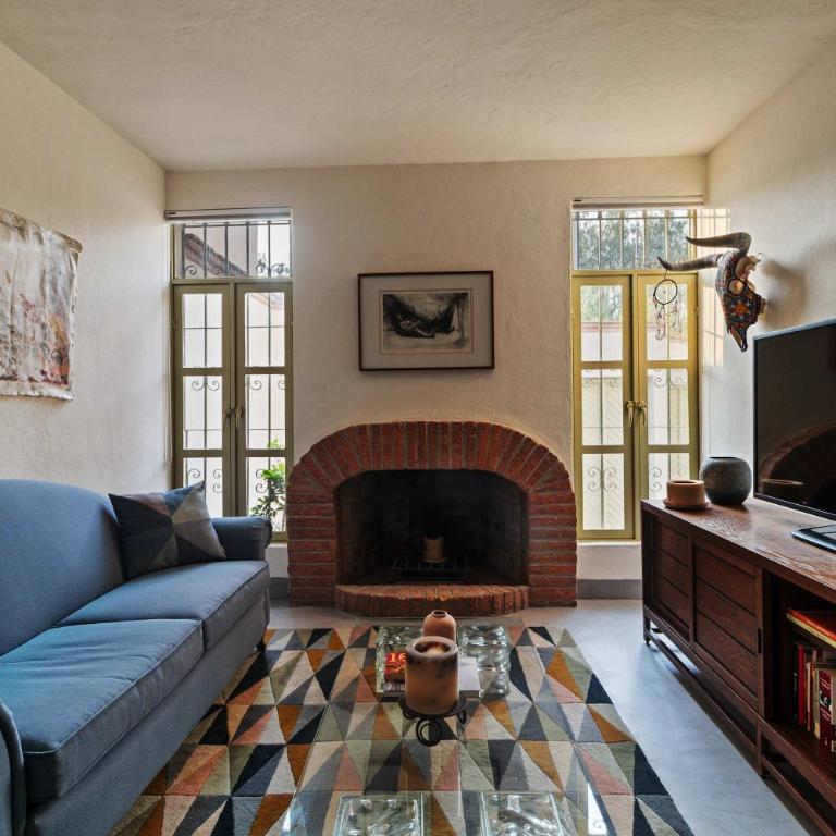 Quiet and Cozy Home with Great Location - Vacation Home - 6