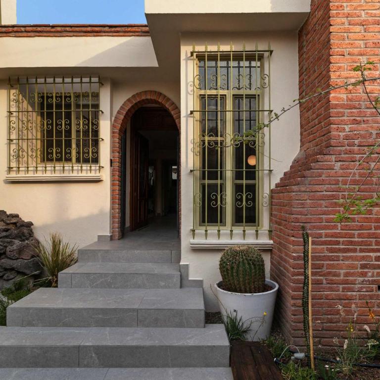 Quiet and Cozy Home with Great Location - Vacation Home - 24