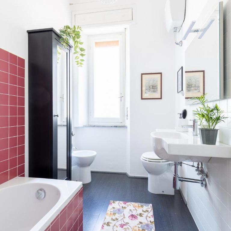 GuestHost - Station Oasis with Parking and Garden - Two-Bedroom Apartment - 19