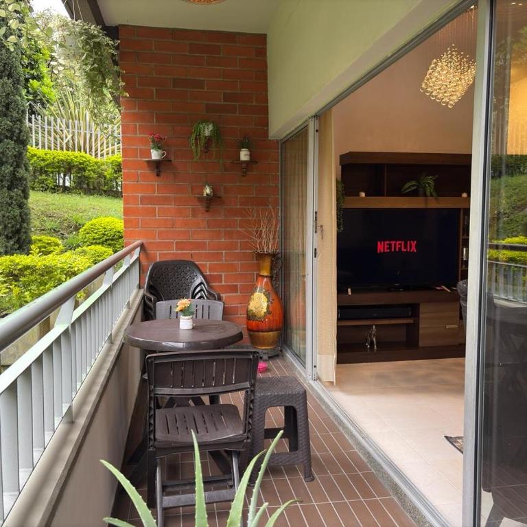 Aparment in Medellin - Pet-friendly -Parking - Apartamento de 3 dormitorios con balcón - 13