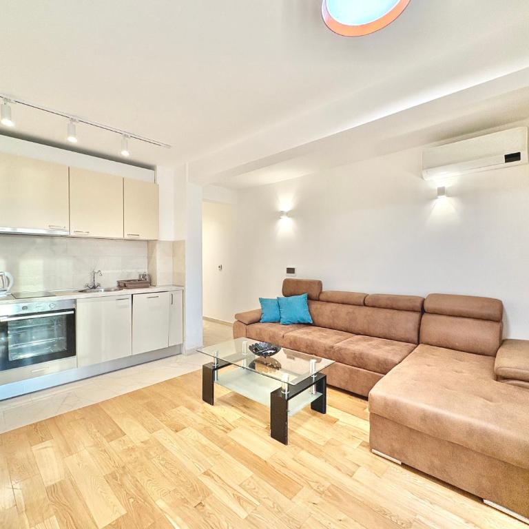 Luxury Apartments Przno - Apartman sa 2 Spavaće Sobe, Balkonom i Pogledom na More - 16