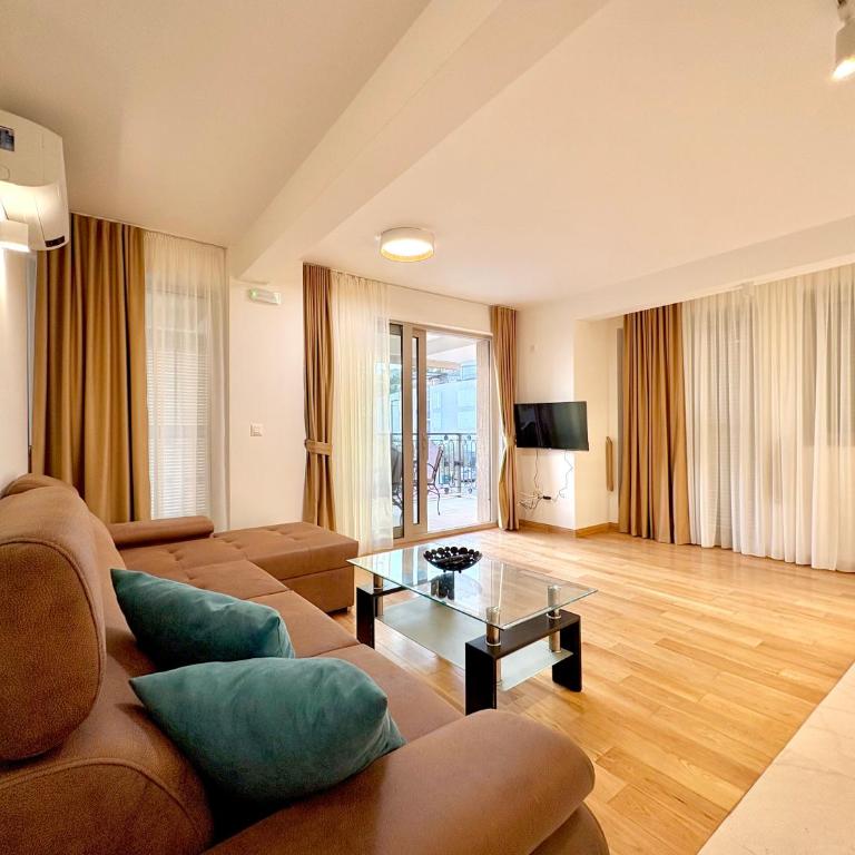 Luxury Apartments Przno - Apartman sa 2 Spavaće Sobe, Balkonom i Pogledom na More - 3