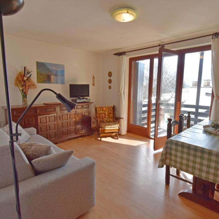 Panoramico Appartamento MhD - Appartamento con 2 Camere da Letto e Balcone - 1