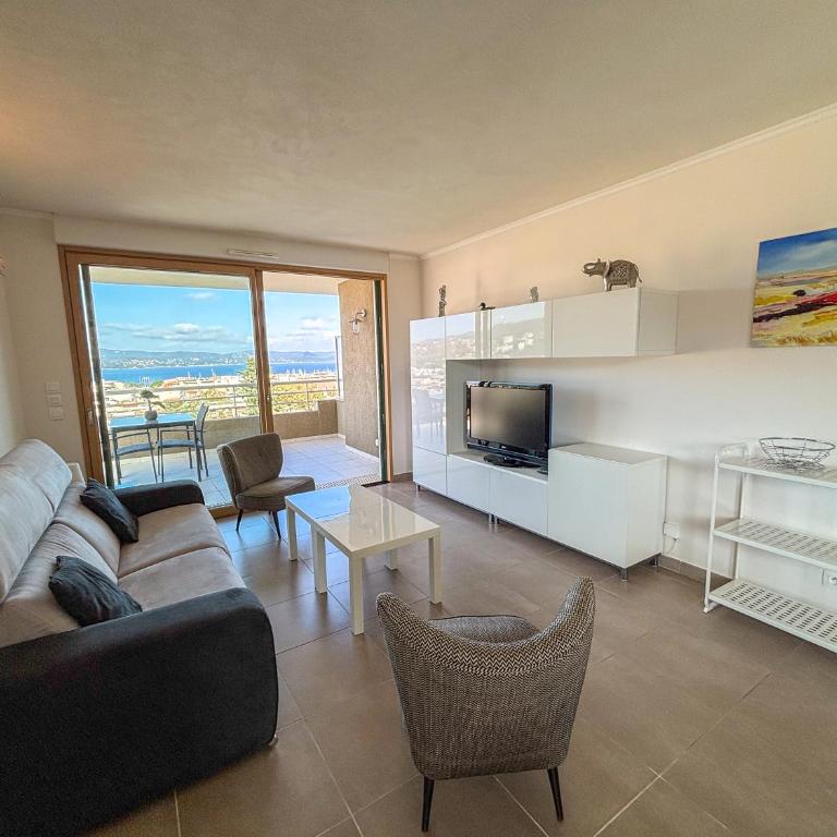 Azura - Appartement Climatisé 2 Chambres Terrasse Vue Mer avec Parking Privé Gratuit - Appartement 2 Chambres - 2