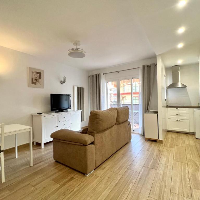 Urban Bay City Center & Beach Apartment - Apartamento de 1 dormitorio con terraza - 4