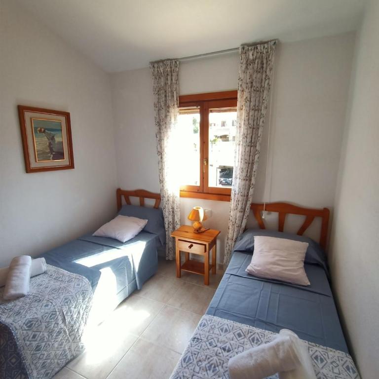 Between the sky and the sea - Two-Bedroom House - 34
