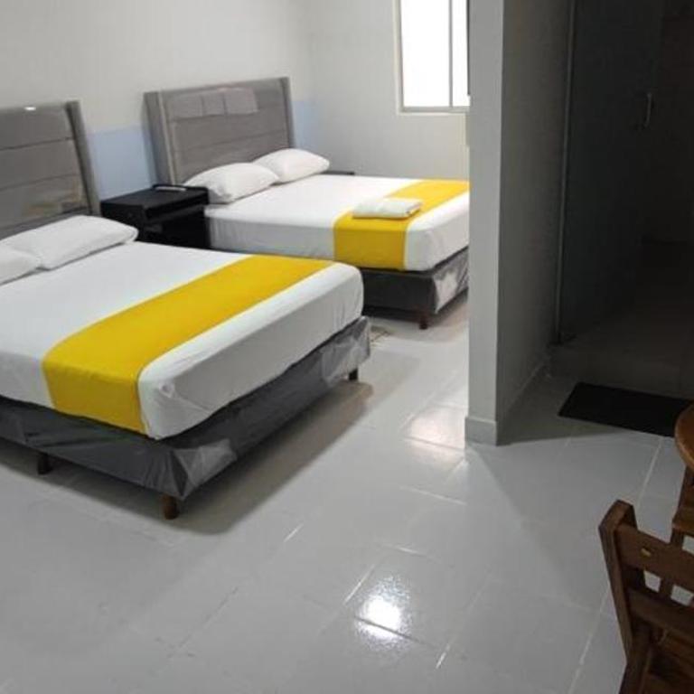 Amaca Hostal - Habitación cuádruple - 17