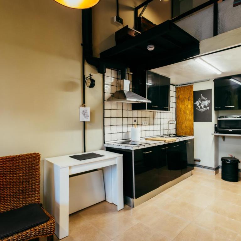 Apartment Ruzafa Roots, 12 min to Centre, Smart TV, Wine - Apartamento de 1 dormitorio - 6