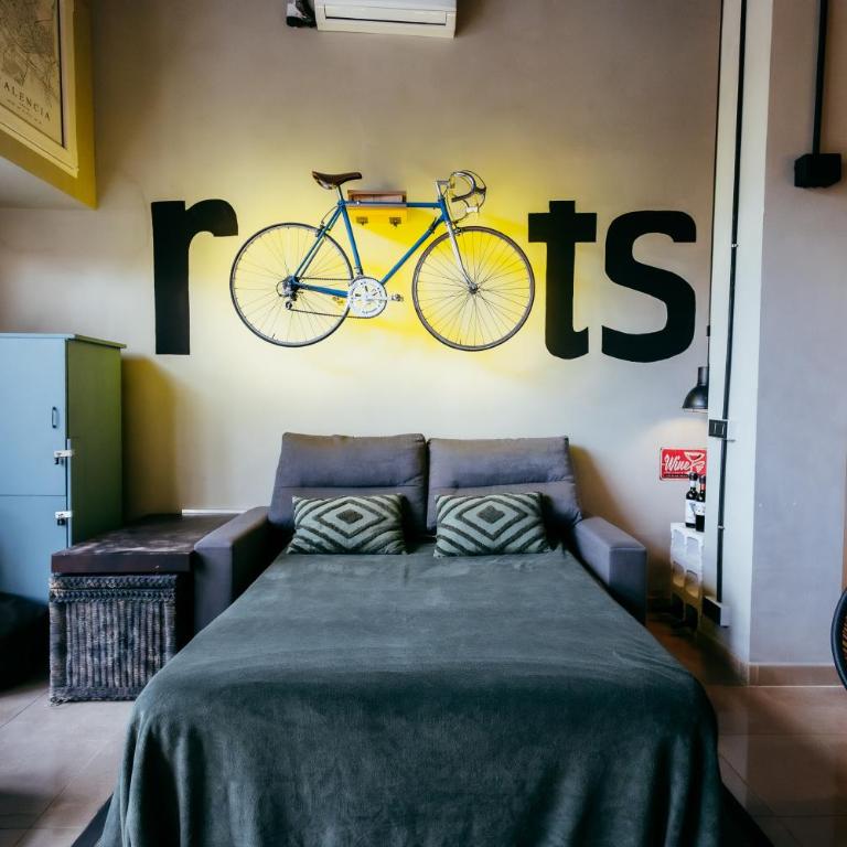Apartment Ruzafa Roots, 12 min to Centre, Smart TV, Wine - Apartamento de 1 dormitorio - 18