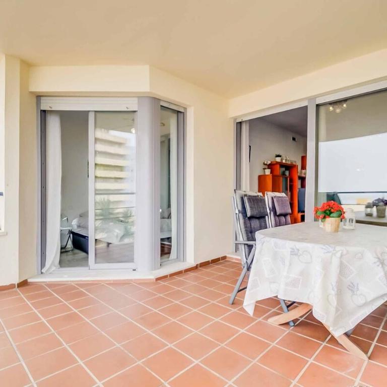132 - Charming Apartment with Sea Views, Fuengirola! - Apartamento de 2 dormitorios con vistas al mar - 33
