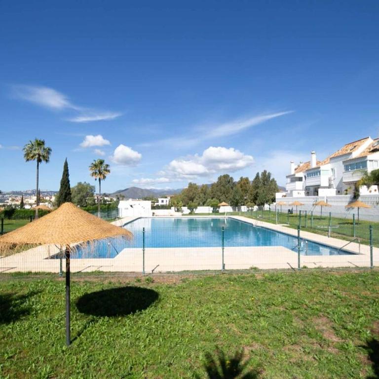 132 - Charming Apartment with Sea Views, Fuengirola! - Apartamento de 2 dormitorios con vistas al mar - 59