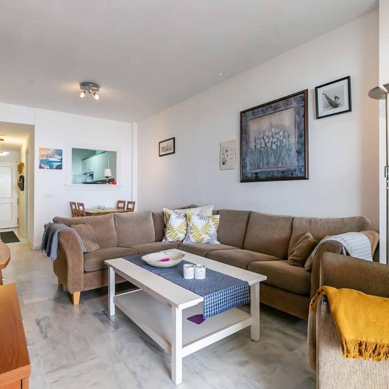132 - Charming Apartment with Sea Views, Fuengirola! - Apartamento de 2 dormitorios con vistas al mar - 8