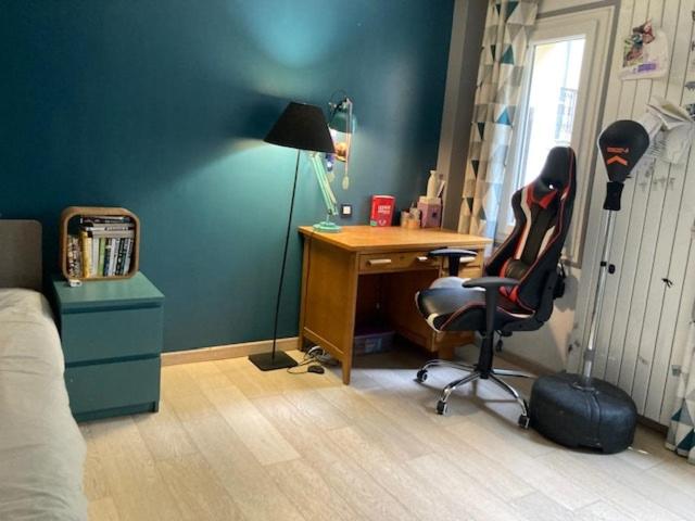Large flat in Montmartre with terrace - Apartamento - 10