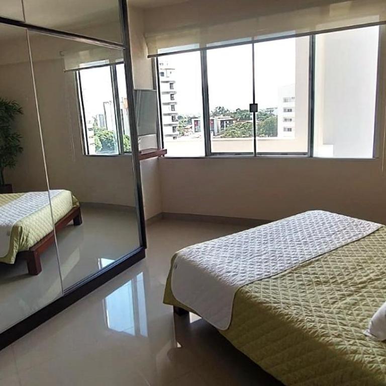 7B - Moderno departamento de 3 dormitorios a pasos de Plaza Blacutt - con Balcon y Parrillero - Apartamento - 8