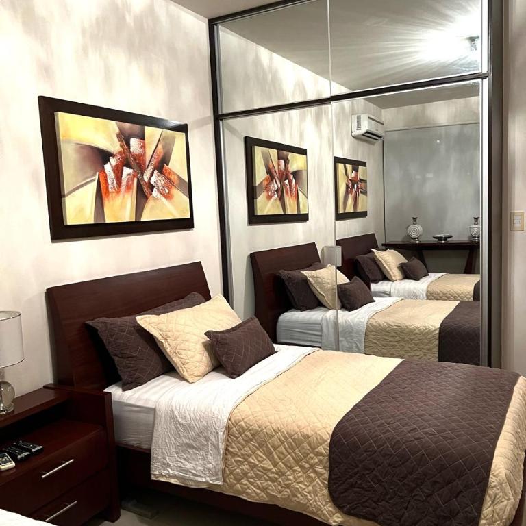 7B - Moderno departamento de 3 dormitorios a pasos de Plaza Blacutt - con Balcon y Parrillero - Apartamento - 59