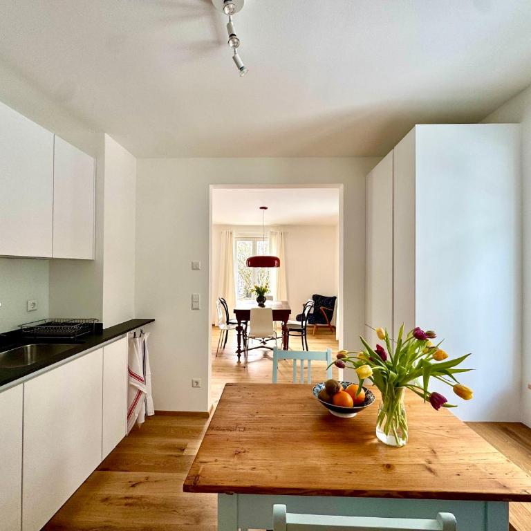 Ferienhaus 's Sommerhäusle - gemütlich und modern mit Garten in Lindau - Vacation Home - 4