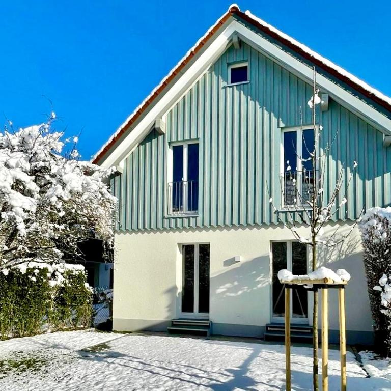 Ferienhaus 's Sommerhäusle - gemütlich und modern mit Garten in Lindau - Vacation Home - 24