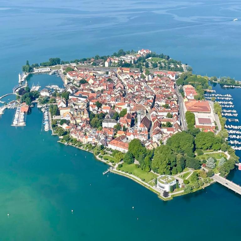 Ferienhaus 's Sommerhäusle - gemütlich und modern mit Garten in Lindau - Vacation Home - 29