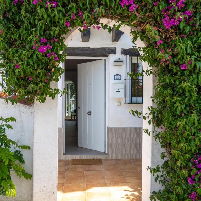 The Mediterranean Beach House - 100m to the Sea - Casa de 2 dormitorios - 4