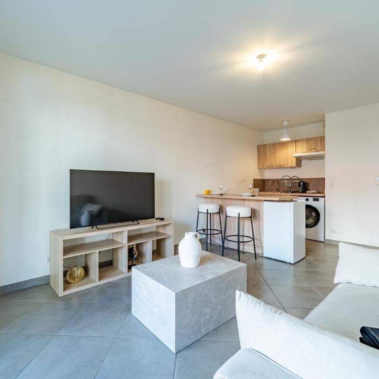 Cozy 2P Port de Nice garage - Appartement 1 Chambre - 1