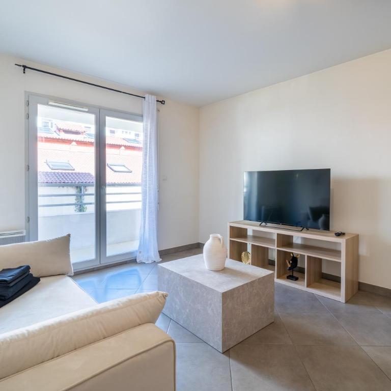 Cozy 2P Port de Nice garage - Appartement 1 Chambre - 9