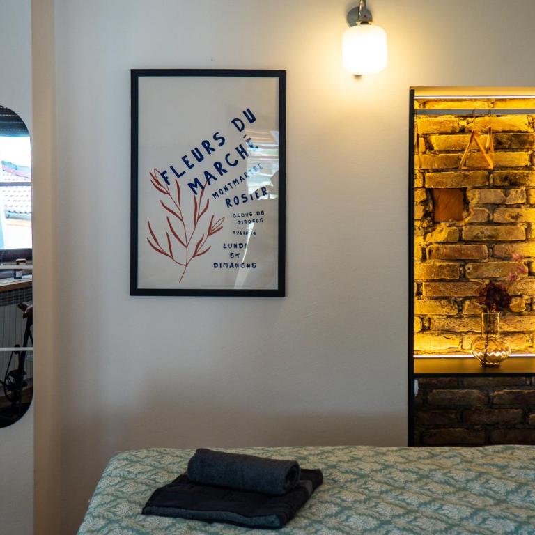 Gilda Van Der Clog - Double Room with Private Bathroom - 2