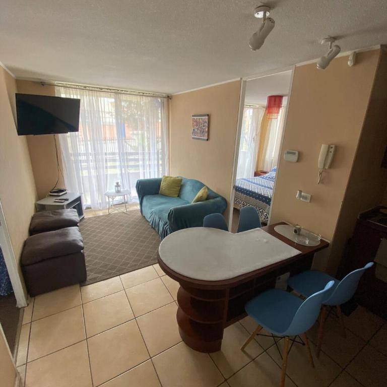 Dpto frente a la playa la Herradura con Piscina - Apartamento de 2 dormitorios - 10