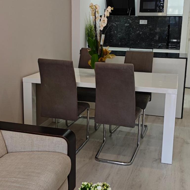 Fantástico Apartamento 2 Habitaciones Dobles - Apartamento de 2 dormitorios - 2