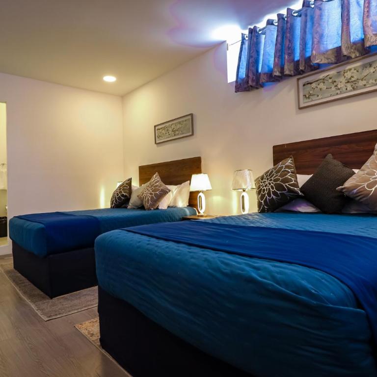 Hotel Emma - Habitación Cuádruple Superior - 4