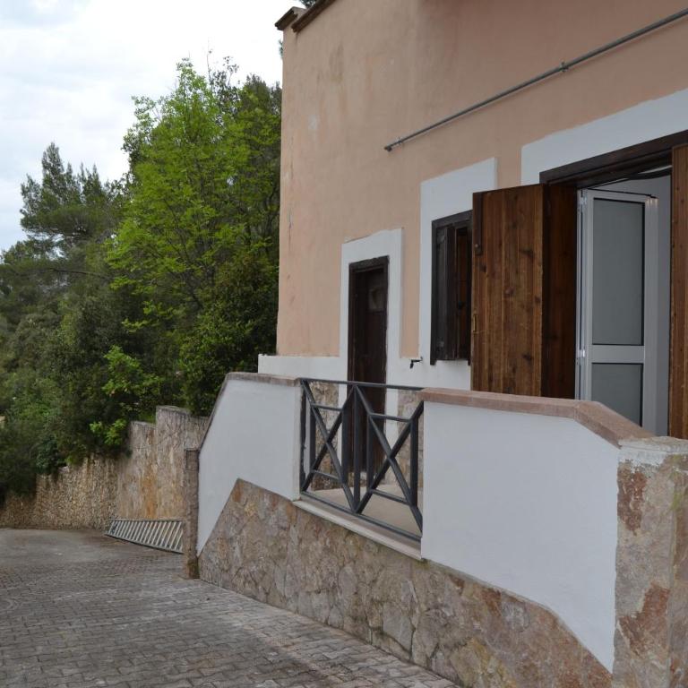 Agriturismo Fara del Falco - Appartamento con 2 Camere da Letto - 1