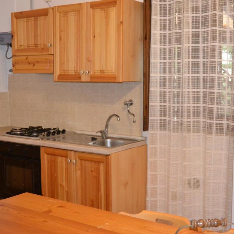 Agriturismo Fara del Falco - Appartamento con 2 Camere da Letto - 5