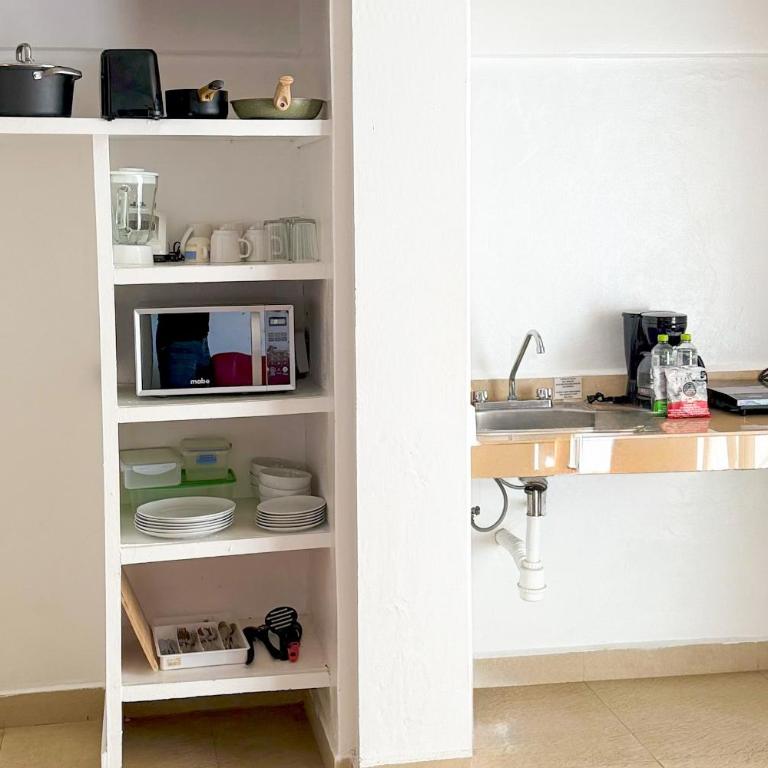 Spacious, standard with beach access & wifi! - Apartamento - 11