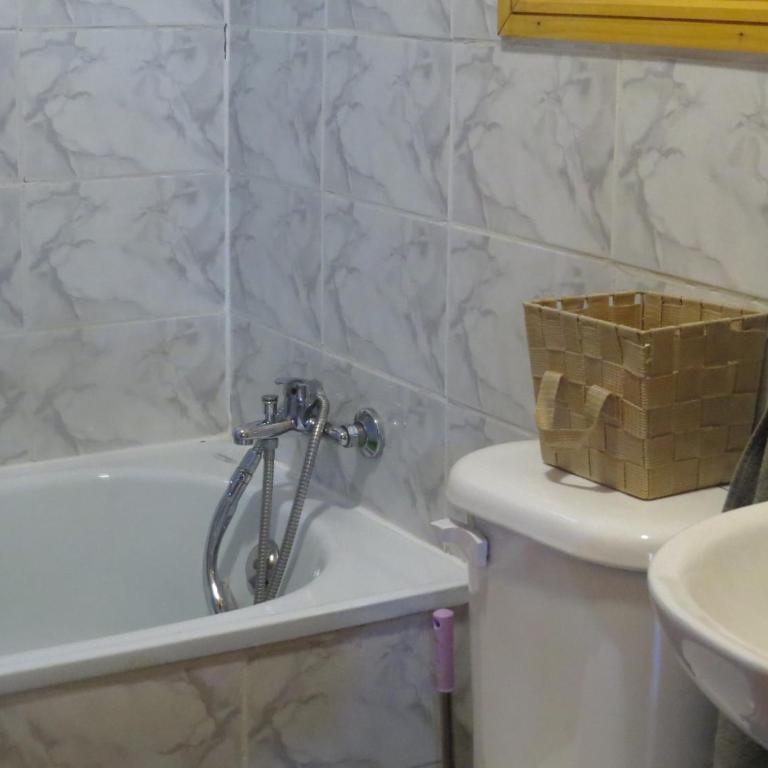 CABAÑA EN CALLE LOS COIGUES Neltume huilo huilo Chile - Casa con 1 dormitorio - 19