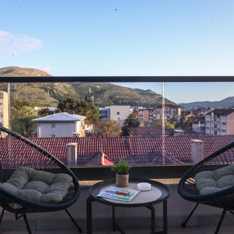 Central Rooftop Apartment - One-Bedroom Apartment - 1