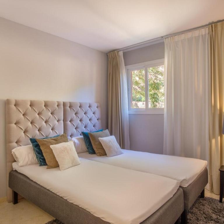 Modern 2 Bedroom Apartment with Sea View in Elviria - Apartamento de 2 dormitorios - 3