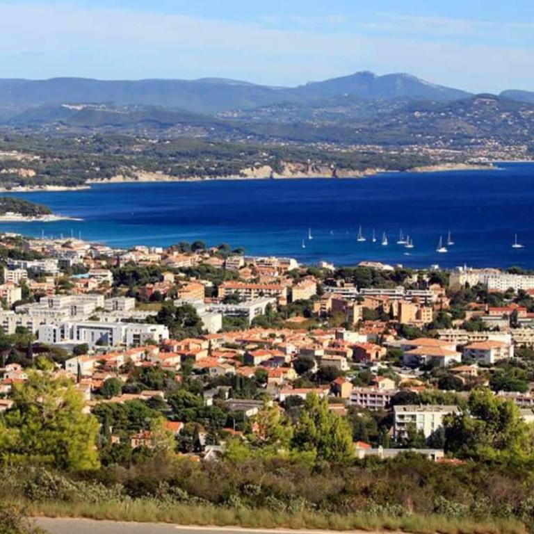 À 1 voie piétonne de la plage, du centre et du port pour 1 à 4 personnes - Appartement 1 Chambre - Non-Fumeurs - 24