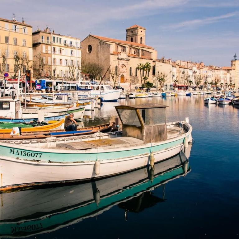 À 1 voie piétonne de la plage, du centre et du port pour 1 à 4 personnes - Appartement 1 Chambre - Non-Fumeurs - 31