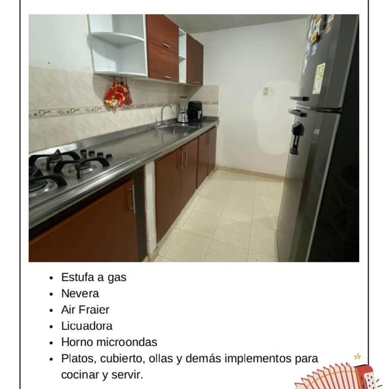 4 NOCHES ESTANCIA MINIMA APARTAMENTO 4 HAB 8 PERSONAS aire acondi - ABONAR UNA NOCHE PARA CONFIRMAR RESERVA- EXCELENTE UBICA - Apartamento de 3 dormitorios - 10