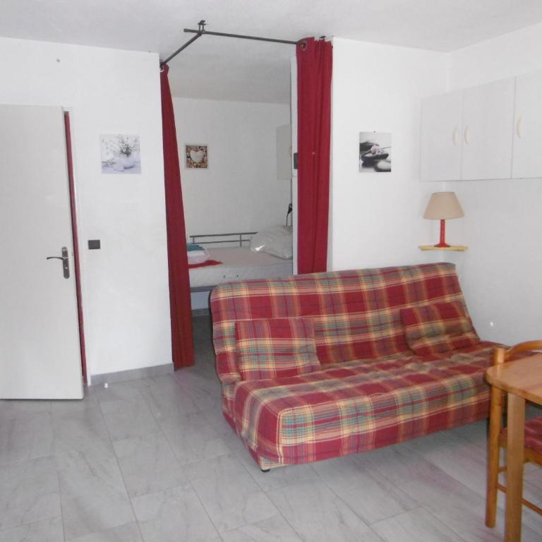 T2 cabine climatisé avec piscine, parking privé, proche port et commerces, idéal 4-5 pers. - FR-1-796-9 - Appartamento - 9