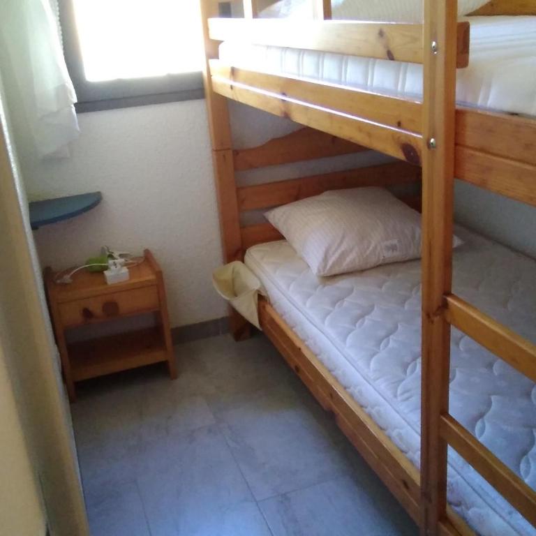 T2 cabine climatisé avec piscine, parking privé, proche port et commerces, idéal 4-5 pers. - FR-1-796-9 - Appartamento - 12
