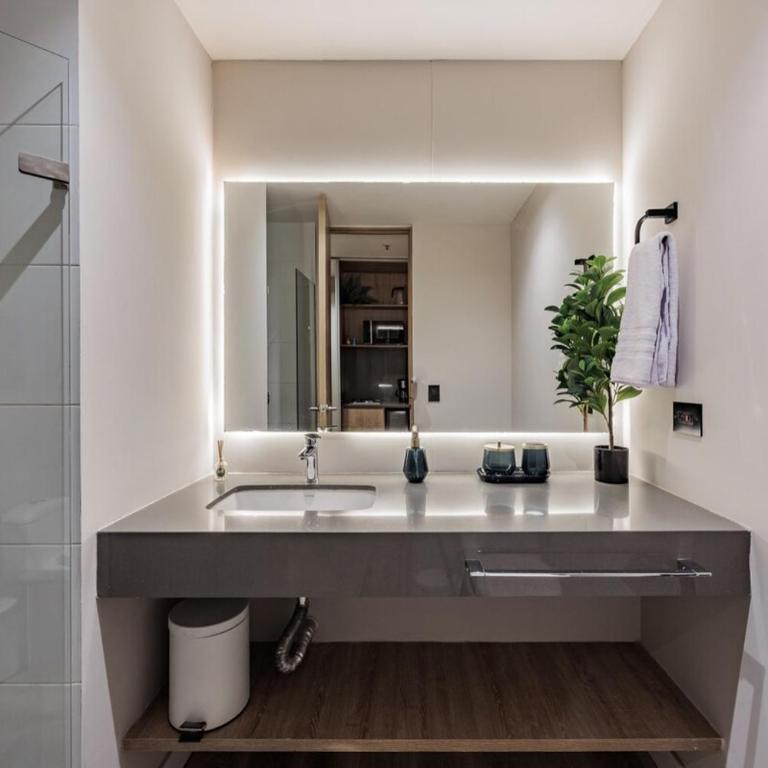 Go Living & Suites, modern suite, great view, suite Moderna, gran vista, Poblado - Apartamento Suite - 15