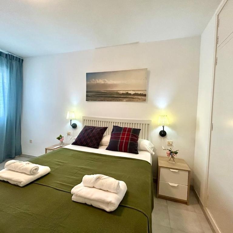 GATU Magavi Playa parking piscinas terraza "preferente para mayores de 21 años y familias" - Apartamento de 2 dormitorios con vistas parciales al océano - 6