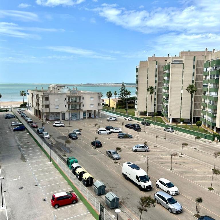 GATU Magavi Playa parking piscinas terraza "preferente para mayores de 21 años y familias" - Apartamento de 2 dormitorios con vistas parciales al océano - 13