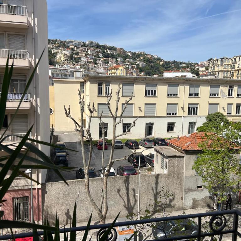 Appartement Nice 2 chambre 2 lits 1 salle de bain - Appartement 2 Chambres - 12